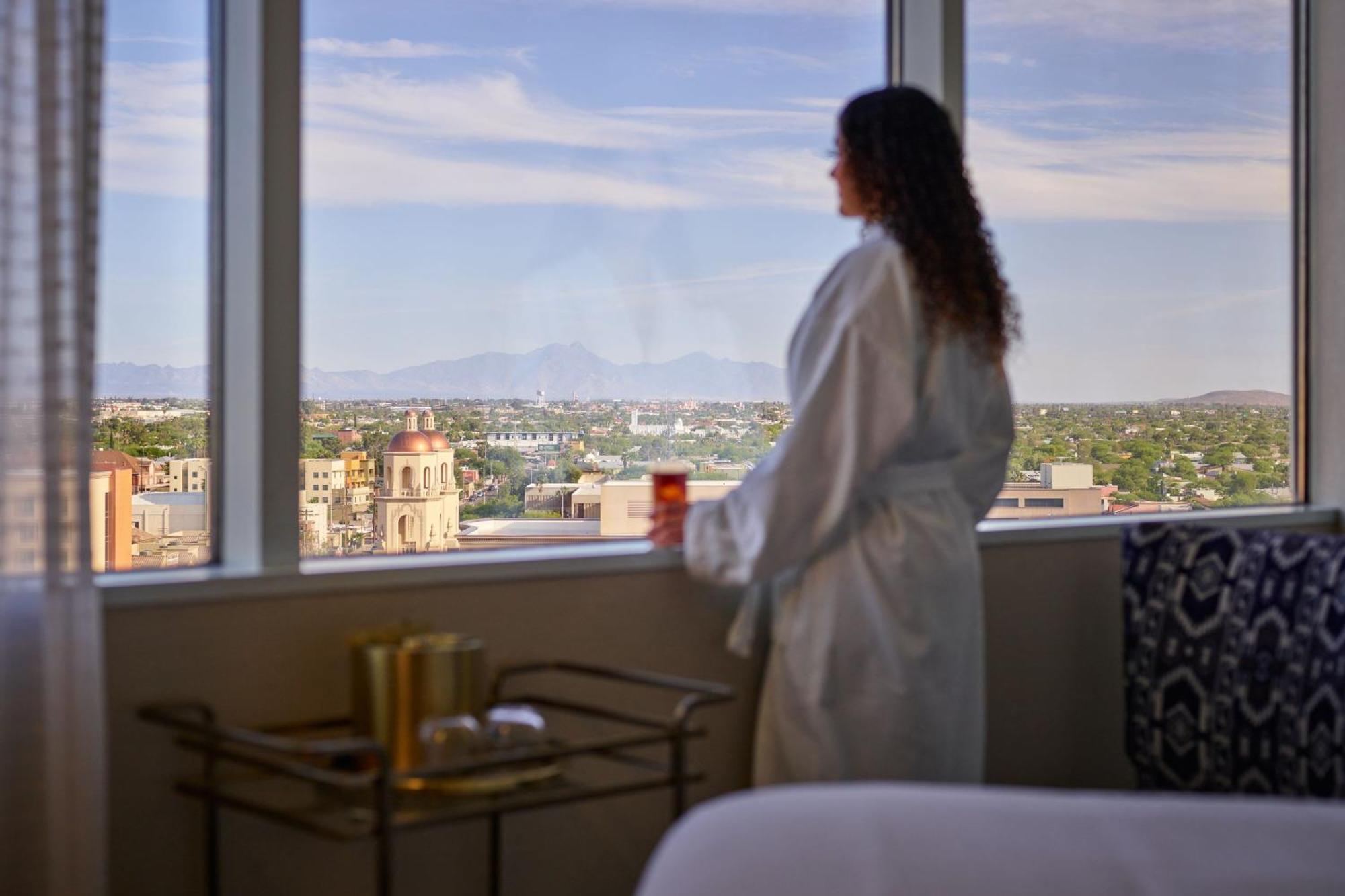The Leo Kent Hotel, Tucson, A Tribute Portfolio Hotel Экстерьер фото